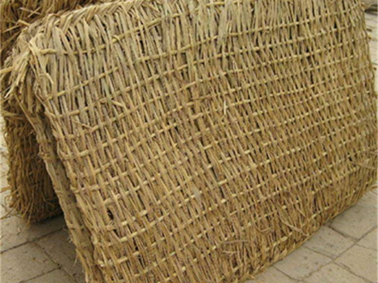 防汛草袋的制作工藝及設(shè)備要求