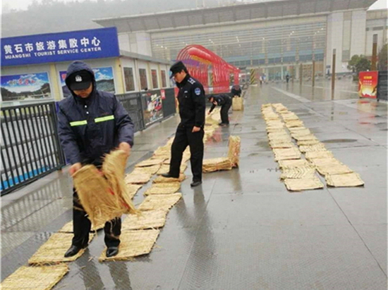 護(hù)坡草袋：可持續(xù)發(fā)展的生態(tài)保護(hù)方式