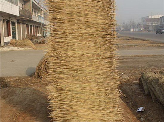 煤礦草苫在礦井防火系統(tǒng)中的應(yīng)用前景展望 煤礦草苫在礦井防火系統(tǒng)中的應(yīng)用前景展望