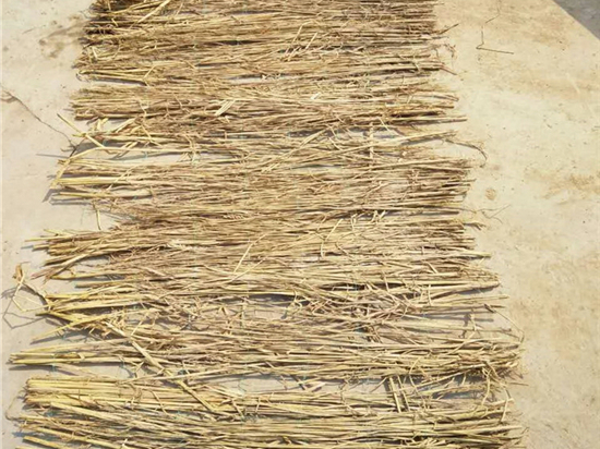 煤礦草簾：推動(dòng)礦區(qū)資源利用的節(jié)能減排工作