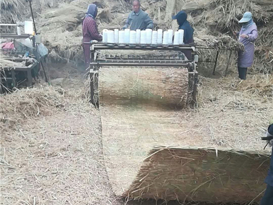 煤礦草苫：提高礦工工作舒適度的關(guān)鍵因素分析