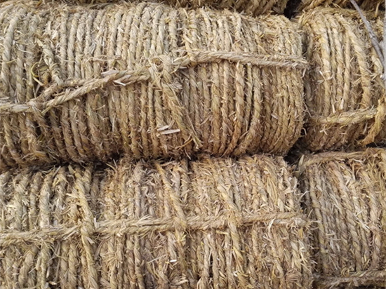 草繩在內(nèi)蒙防風(fēng)治沙中的環(huán)保效益