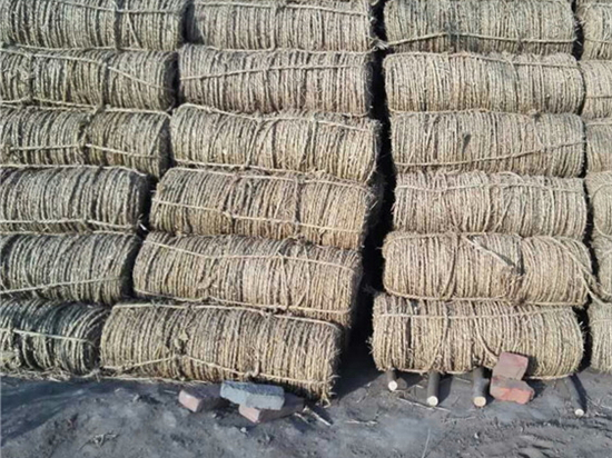 草繩在內(nèi)蒙防風治沙中的作用