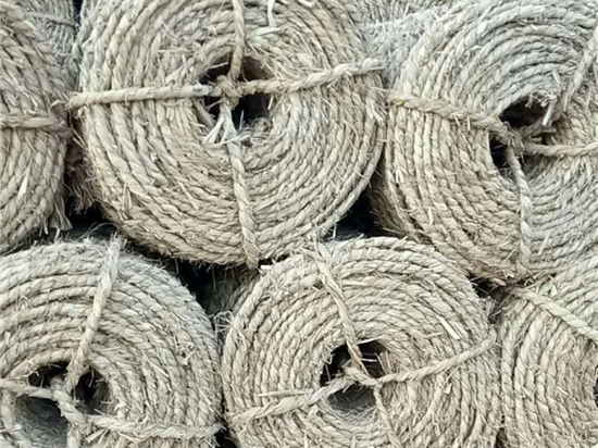 草繩在內(nèi)蒙防風治沙中的景觀優(yōu)化作用