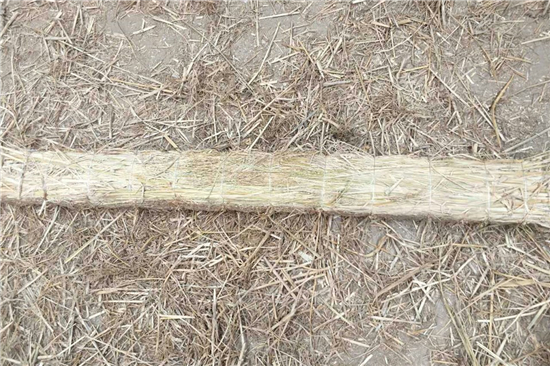 淺析護(hù)坡草棒在邊坡防護(hù)工程中的應(yīng)用