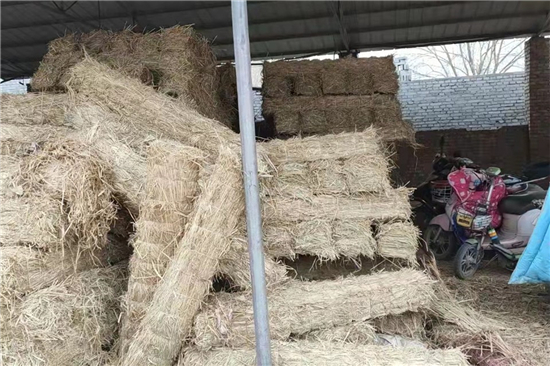 防滑草支墊在鋼廠鐵路裝載中的安全性能(防滑草墊在哪里有賣)