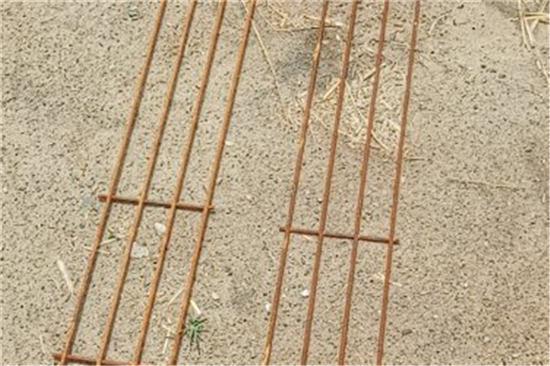 鋼廠鐵路裝載加固防滑草支墊廠家 助力鐵路運(yùn)輸安全(防滑草墊多少錢一塊)